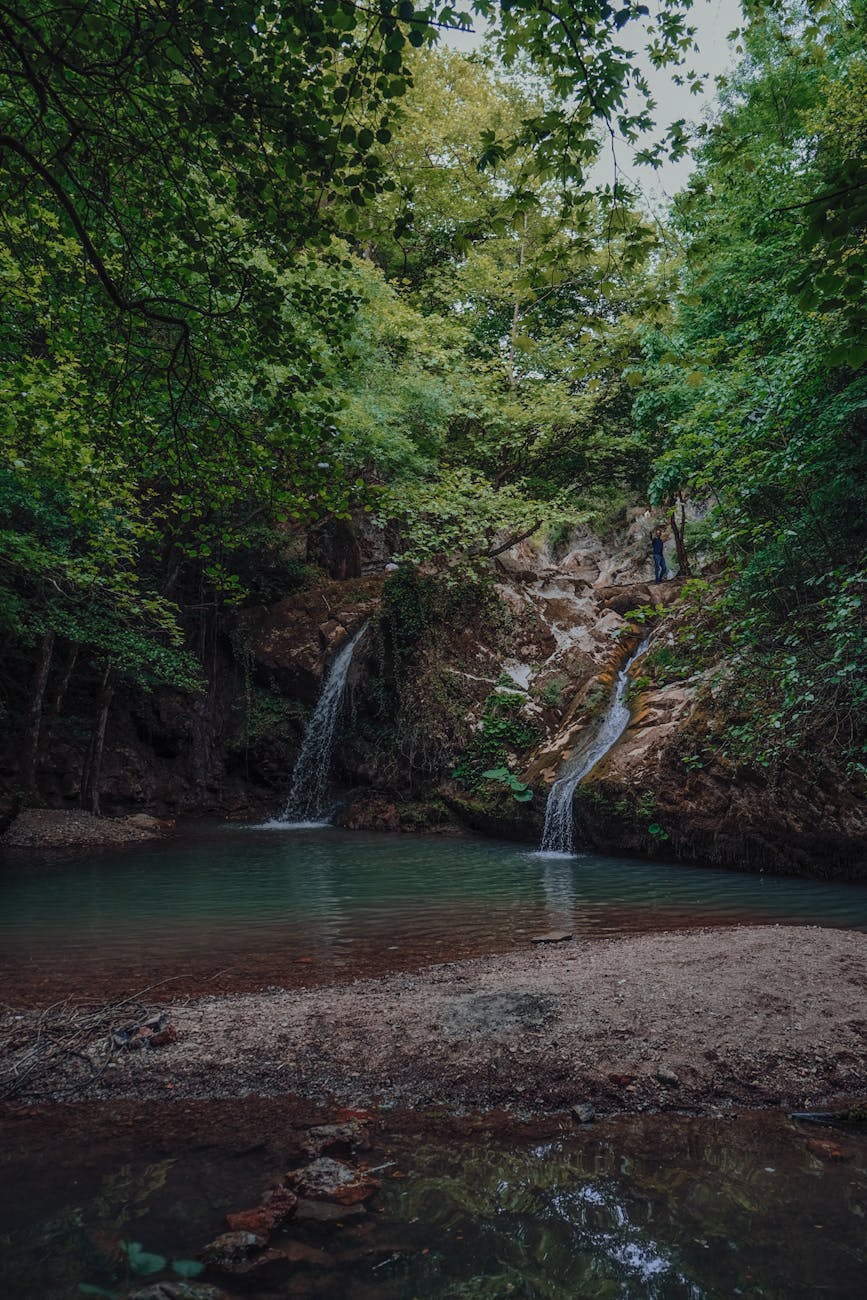 hacilli waterfall kamp alani istanbul turkey