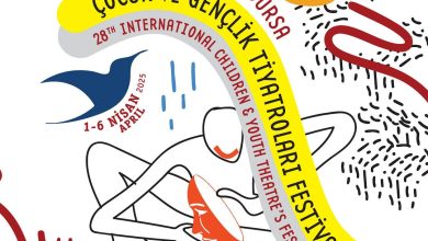 "Bursa Uluslararası Çocuk ve Gençlik Tiyatroları Festivali sahne gösterisi"